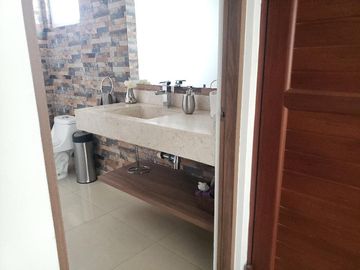 SE VENDE CASA EN ZIBATA QUERETARO