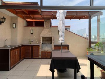 VENDO DEPARTAMENTO DUPLEX CON HERMOSA TERRAZA EN LA MEJOR ZONA DE PUEBLO LIBRE!