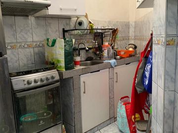 OCASION!!! VENDO CASA DE 3 PISOS MAS AZOTEAEN BREÑA LIMITE CON PUEBLO LIBRE