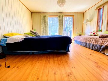 OPORTUNIDAD VENTA GRAN CASA ISLA NEGRA