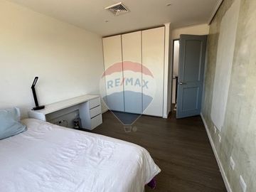 Moderna y remodelada casa en sector tranquilo