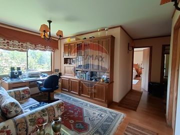 Casa con gran terreno -NO PAGA COMISION