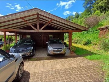 Casa con gran terreno -NO PAGA COMISION