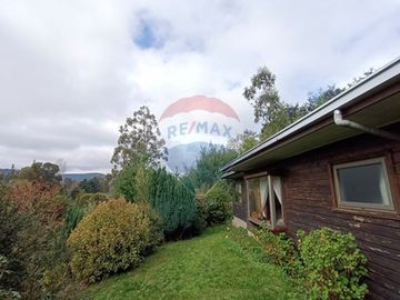 Casa con gran terreno -NO PAGA COMISION