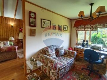 Casa con gran terreno -NO PAGA COMISION