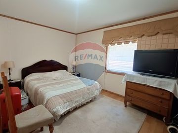 Casa con gran terreno -NO PAGA COMISION