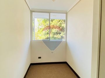 OPORTUNIDAD! VENTA DEPTO AV. MACUL 2D2B