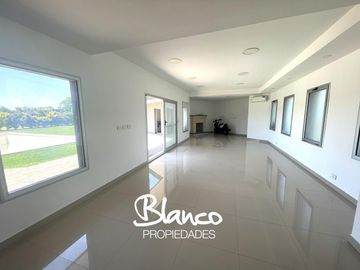 Casa en Venta en Haras Santa Maria, Escobar, G.B.A. Zona Norte, Argentina