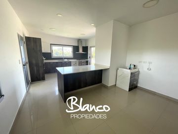 Casa en Venta en Haras Santa Maria, Escobar, G.B.A. Zona Norte, Argentina