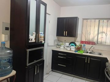 Casa sola en venta en La Estrella, Saltillo, Coahuila