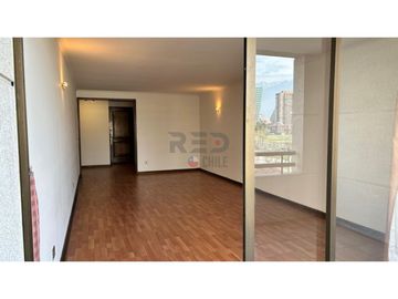 VENDO DEPARTAMENTO AMPLIO EN LAS CONDES, SECTOR METRO ESCUELA MILITAR