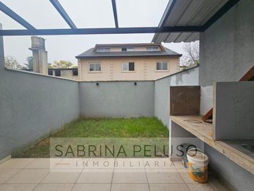 Dúplex en VENTA ubicado en Hurlingham