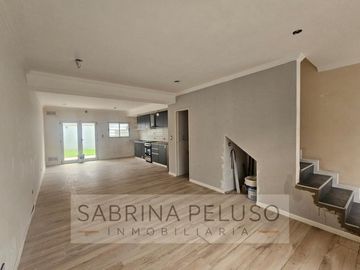 Dúplex en VENTA ubicado en Hurlingham