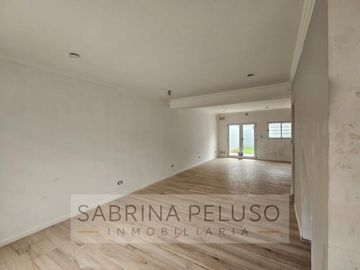 Dúplex en VENTA ubicado en Hurlingham