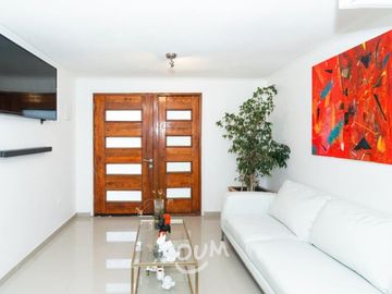 CASA EN QUILPUÉ, CALLE OCÉANO ÁRTICO