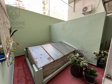 Venta- 4 ambientes - Almagro- Boedo- terraza propia- cochera - apto credito