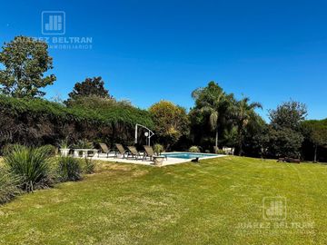 Casa en Venta en Fincas del Sur 1 - 3 dormitorios - cocheras - pileta
