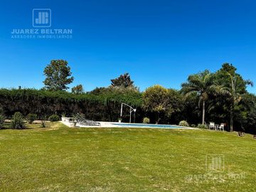Casa en Venta en Fincas del Sur 1 - 3 dormitorios - cocheras - pileta