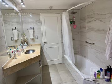 Casa en Venta en Fincas del Sur 1 - 3 dormitorios - cocheras - pileta