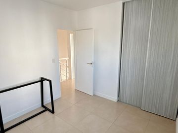 Venta de Departamento Dúplex con amenities en Barrio Sendero, Nordelta