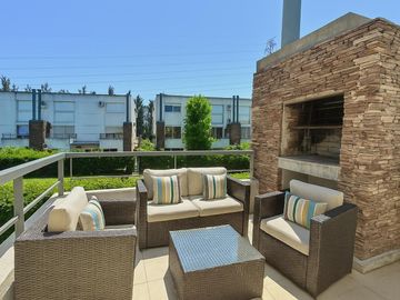 Venta de Departamento Dúplex con amenities en Barrio Sendero, Nordelta