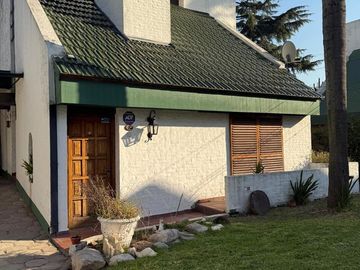 DUPLEX/TRIPEX EN COMPLEJO CERRADO