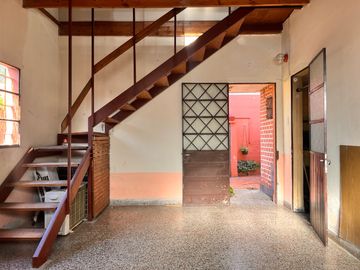 Casa en VENTA | 2/3 Dormi - Quincho y parrilla | 33 e/ 24 y 25 - La Plata