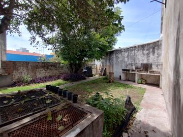 PH en Venta en Ciudadela Norte - Sin expensas - Apto credito - Jardin y parrillas de uso COMPARTIDO!