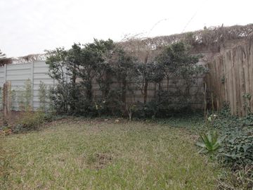 Venta de Departamento 3 ambientes con Cochera P. B.  Pilar