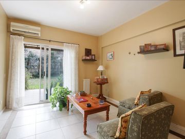 Venta de Departamento 3 ambientes con Cochera P. B.  Pilar