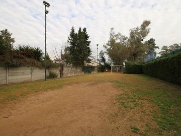 Venta de Departamento 3 ambientes con Cochera P. B.  Pilar