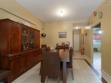 Venta de Departamento 3 ambientes con Cochera P. B.  Pilar