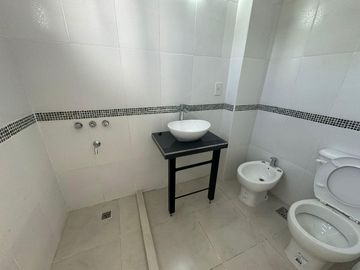Departamento de dos dormitorios en alquiler La Plata - Tolosa