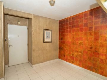 Venta de Departamento en Villa Crespo 5 Amb y Dependencia