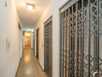 Venta de Departamento en Villa Crespo 5 Amb y Dependencia