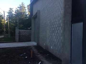 Depósito en venta - 1 Baño - Pilar