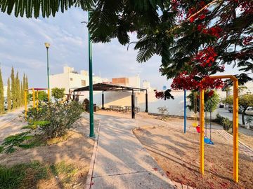 Casa en VENTA en Privada en Villas del Country