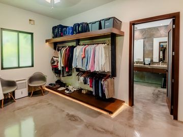 Casa en venta con paneles solares en Montes de Ame