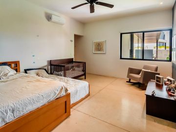 Casa en venta con paneles solares en Montes de Ame