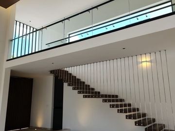 Casa en venta con páneles solares en el Yucatán Country Club