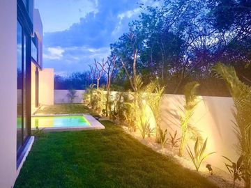 Casa en venta con páneles solares en el Yucatán Country Club