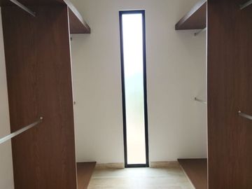 Casa en venta con páneles solares en el Yucatán Country Club