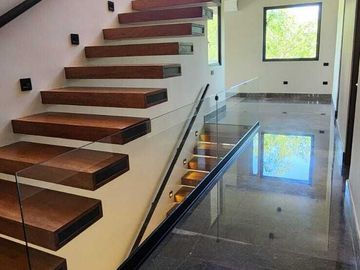 Casa en venta en privada Kutz en el Yucatán Country Club