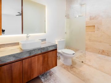 Casa en venta en el Yucatán Country Club