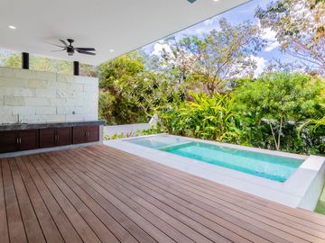 Casa en venta en el Yucatán Country Club