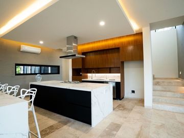 Casa en venta en el Yucatán Country Club