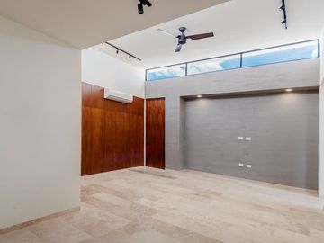 Casa en venta en el Yucatán Country Club