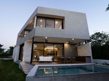 Casa en venta en el Yucatán Country Club