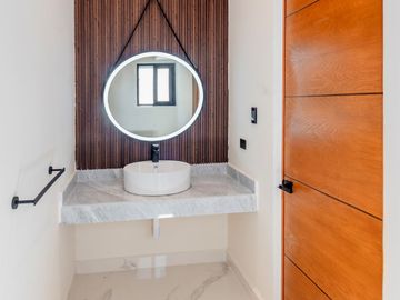 Casa en venta con paneles solares en el Yucatán Country Club
