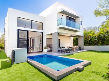 Casa en venta con paneles solares en el Yucatán Country Club